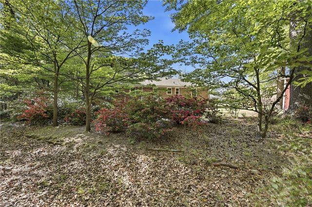 2406 Drum Creek RD, Chesapeake, VA 23321