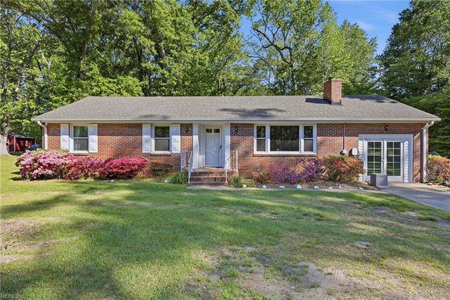 2406 Drum Creek RD, Chesapeake, VA 23321
