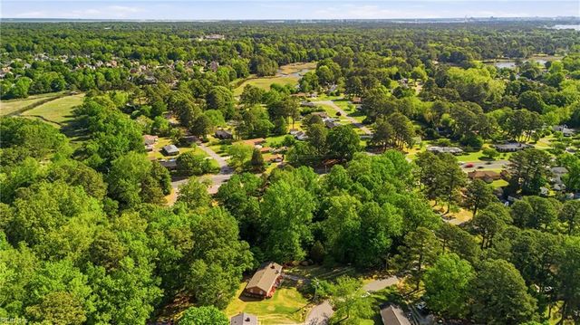2406 Drum Creek RD, Chesapeake, VA 23321