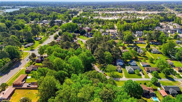 2406 Drum Creek RD, Chesapeake, VA 23321