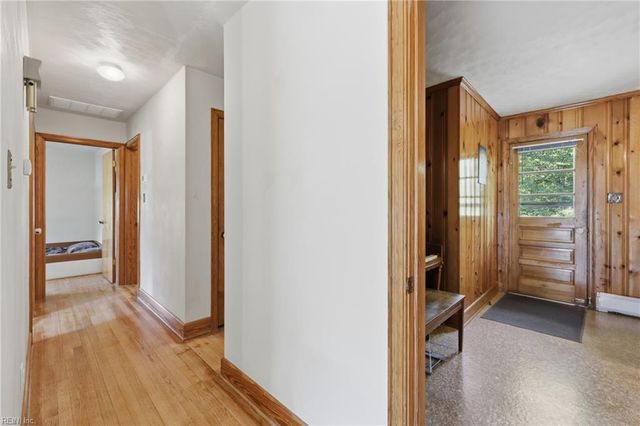 2406 Drum Creek RD, Chesapeake, VA 23321
