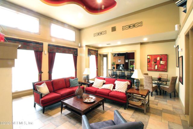 10435 MIDTOWN Parkway 211, Jacksonville, FL 32246