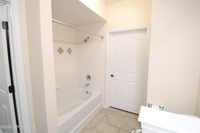 10435 MIDTOWN Parkway 211, Jacksonville, FL 32246