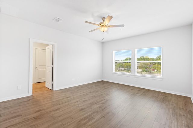 8117 Danson Lane, Pearland, TX 77584