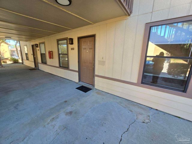 2303 W Michigan Ave B10, Pensacola, FL 32526