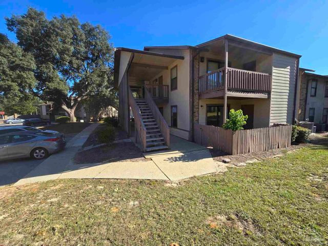 2303 W Michigan Ave B10, Pensacola, FL 32526