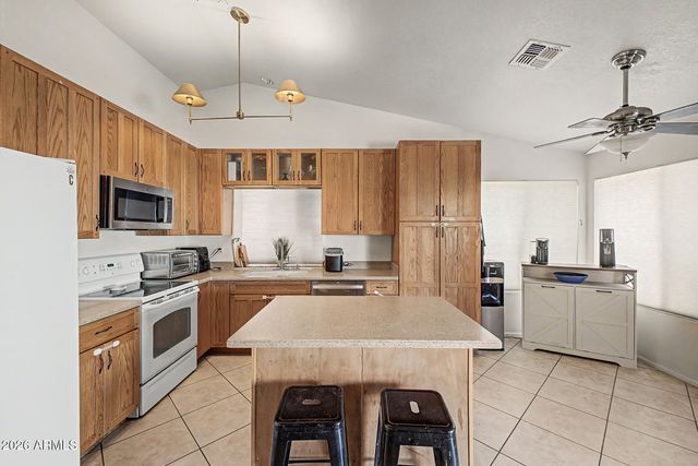 6032 E IVY Street, Mesa, AZ 85205