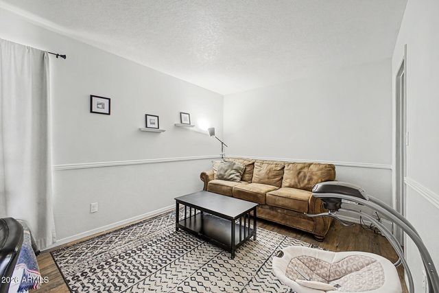 6032 E IVY Street, Mesa, AZ 85205
