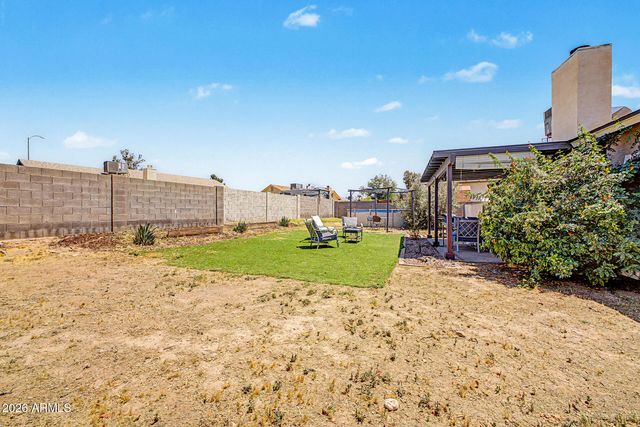 6032 E IVY Street, Mesa, AZ 85205