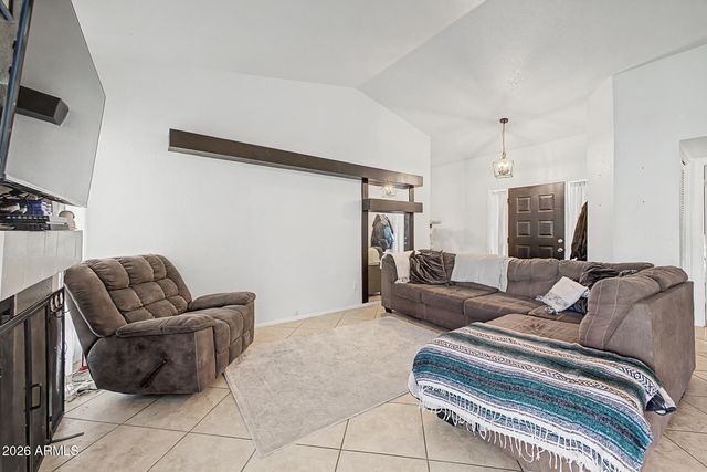 6032 E IVY Street, Mesa, AZ 85205