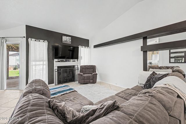 6032 E IVY Street, Mesa, AZ 85205