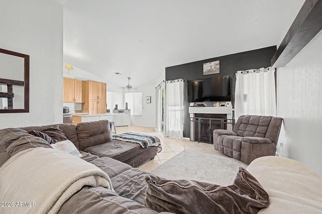6032 E IVY Street, Mesa, AZ 85205