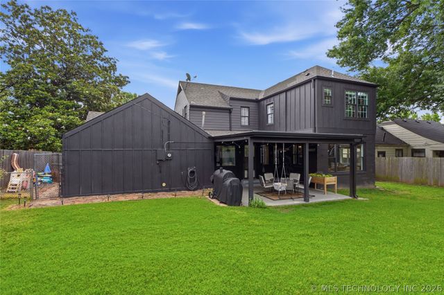2224 Utica Avenue, Tulsa, OK 74114