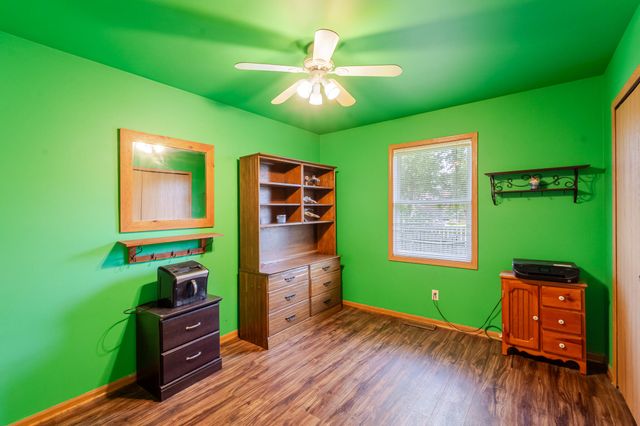 183 W 128th Avenue, Crown Point, IN 46307