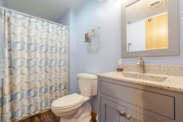 183 W 128th Avenue, Crown Point, IN 46307