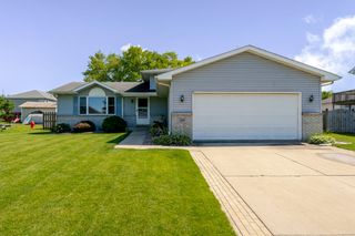 183 W 128th Avenue, Crown Point, IN 46307
