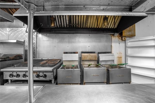 3006 Lewis Run Rd, Jefferson Hills, PA 15025