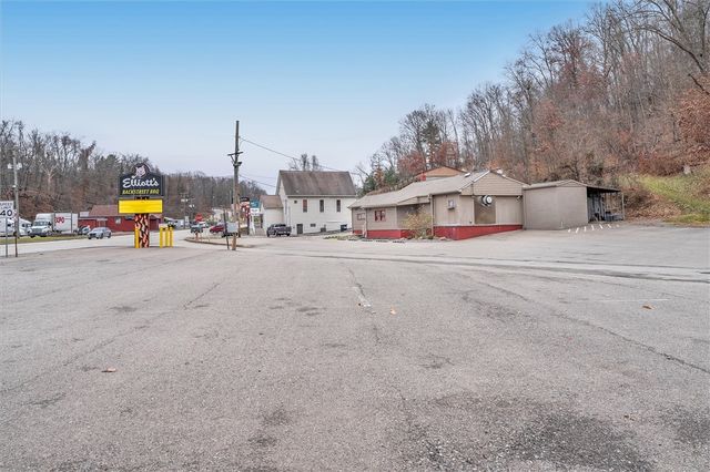 3006 Lewis Run Rd, Jefferson Hills, PA 15025