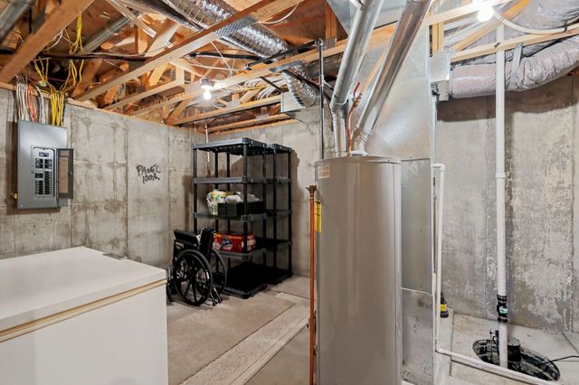 610 S Stoneridge St, Valley Center, KS 67147