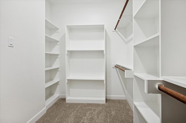 208 Driftwood Drive, Trinidad, TX 75163