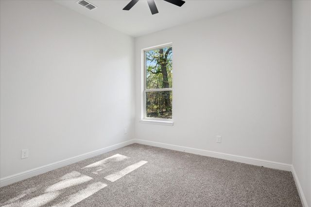 208 Driftwood Drive, Trinidad, TX 75163