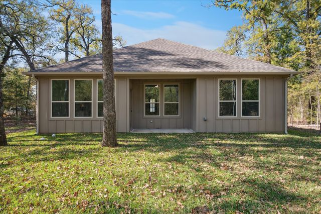 208 Driftwood Drive, Trinidad, TX 75163