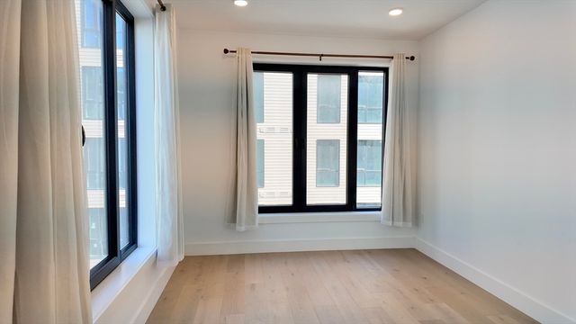 30 Penniman Rd 305, Boston, MA 02134