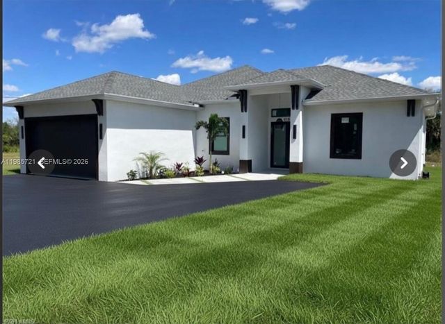 6186 N Everglades Boulevard, Naples, FL 34120