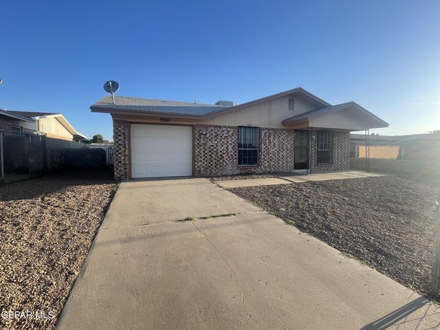 5761 LONGVIEW Drive, El Paso, TX 79924
