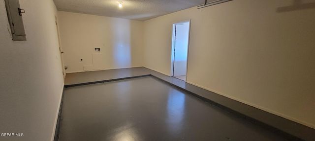 5761 LONGVIEW Drive, El Paso, TX 79924