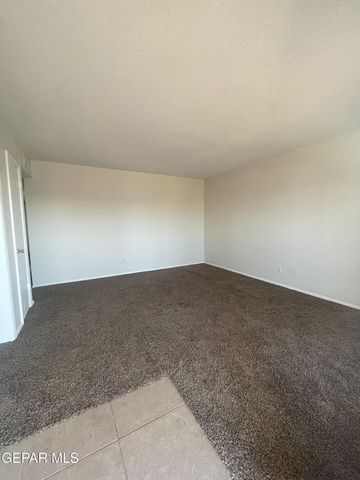 5761 LONGVIEW Drive, El Paso, TX 79924