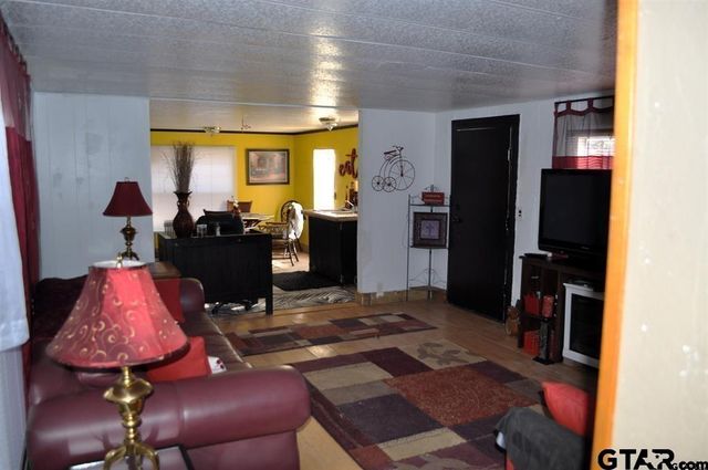 117 Little Acorn, Holly Lake Ranch, TX 75765