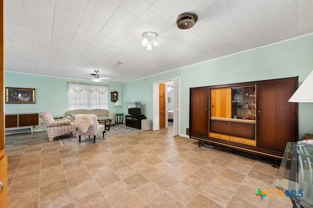 713 W Mary Jane Drive, Killeen, TX 76541