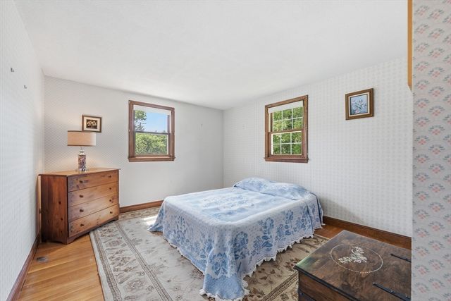 15 Shawsheen St, Tewksbury, MA 01876