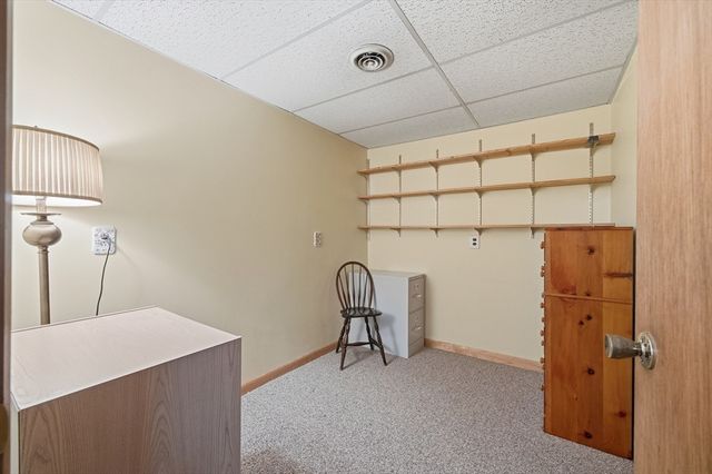 15 Shawsheen St, Tewksbury, MA 01876