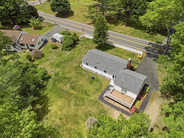 15 Shawsheen St, Tewksbury, MA 01876