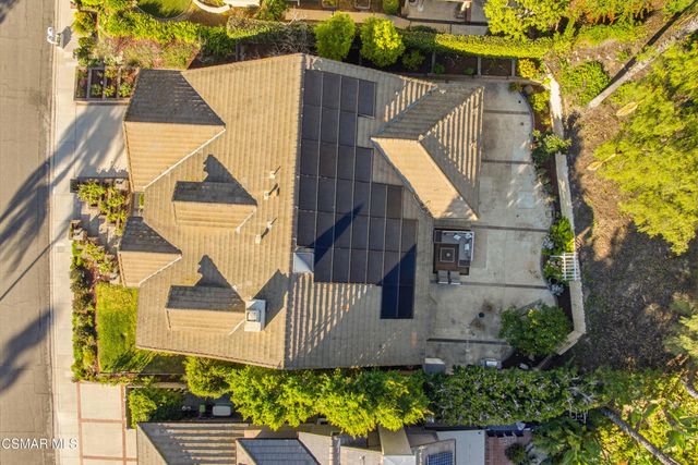 2810 Rikkard Drive, Thousand Oaks, CA 91362