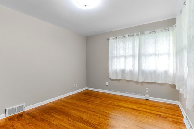 1924 Newton Avenue SE, Grand Rapids, MI 49506
