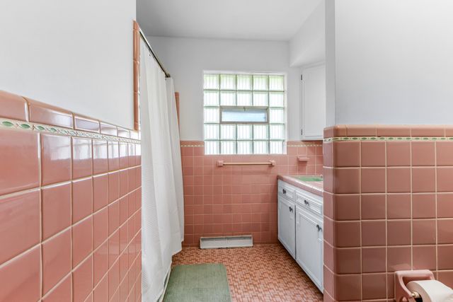 1924 Newton Avenue SE, Grand Rapids, MI 49506