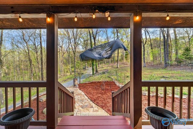 92 Oakmont Trail, Somerville, AL 35670