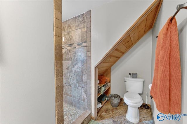 92 Oakmont Trail, Somerville, AL 35670