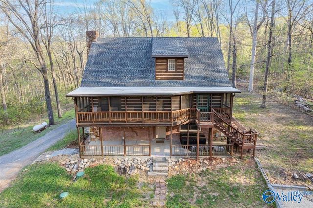 92 Oakmont Trail, Somerville, AL 35670