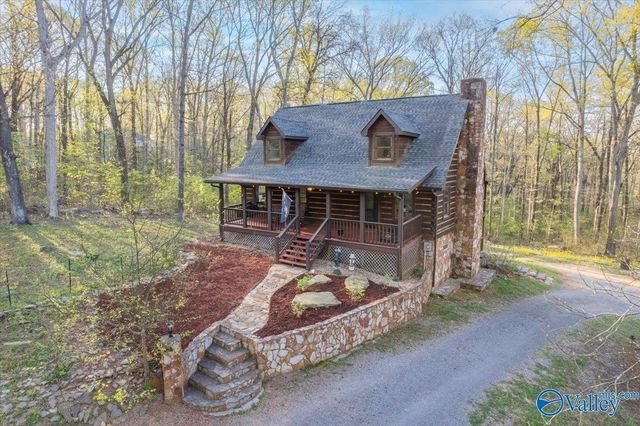 92 Oakmont Trail, Somerville, AL 35670