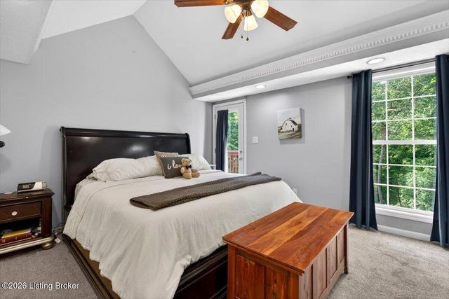 6200 Whispering Hills Blvd, Louisville, KY 40219