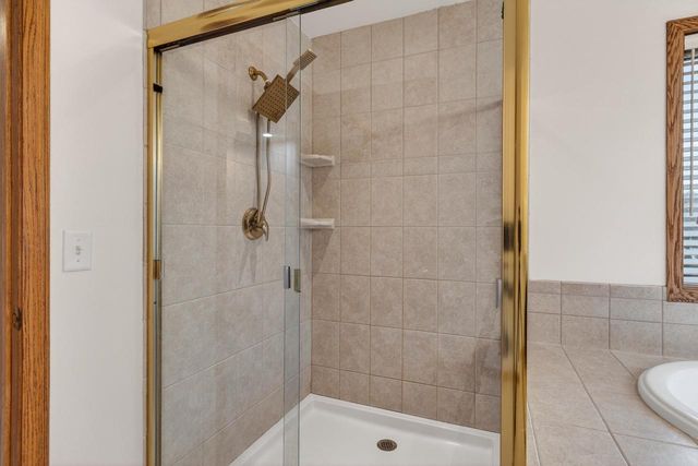 8701 Nelson Crossing, Verona, WI 53593