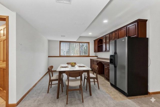 8701 Nelson Crossing, Verona, WI 53593