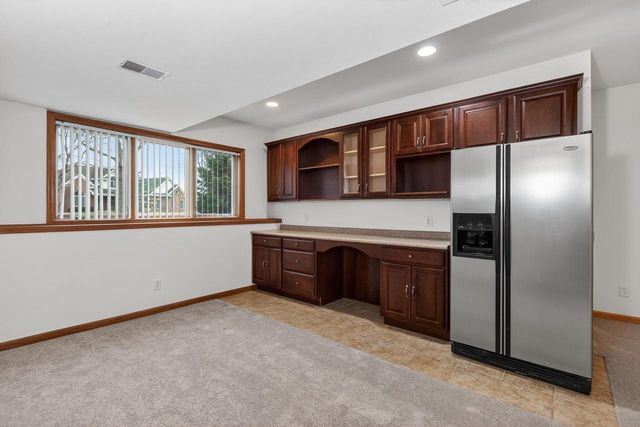 8701 Nelson Crossing, Verona, WI 53593