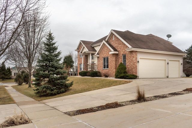8701 Nelson Crossing, Verona, WI 53593