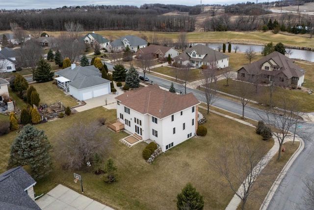 8701 Nelson Crossing, Verona, WI 53593