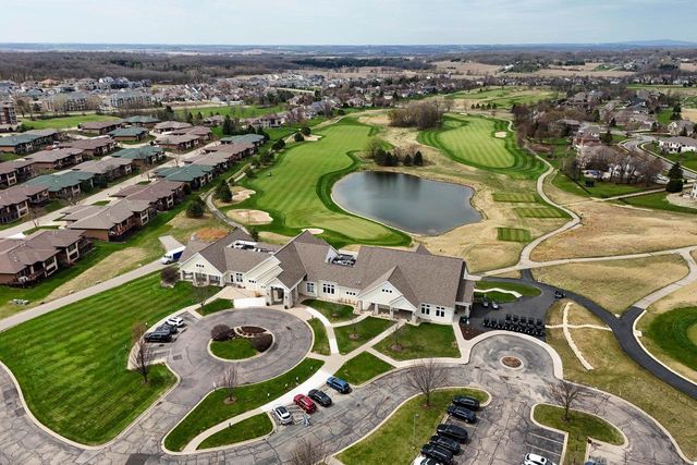 8701 Nelson Crossing, Verona, WI 53593